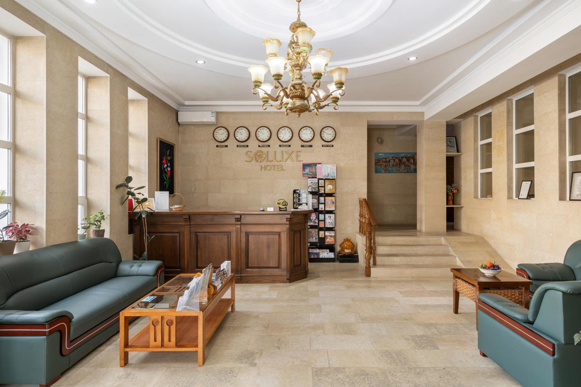 בישקק Soluxe Hotel מראה חיצוני תמונה